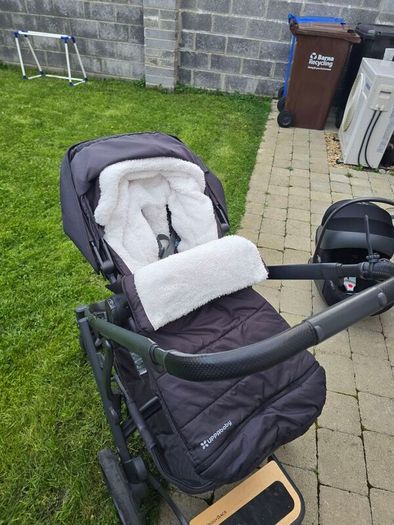 Uppababy Vista V2 Travel System and Buggyboard