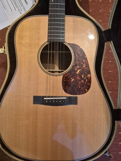 Huss & Dalton D-RH Guitar