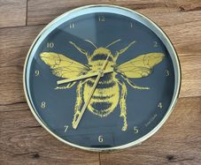 Jones Bee Clock