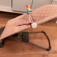 BabyBjorn Bouncer Bliss Light Pink