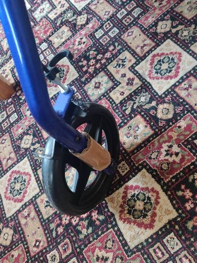 rollator walker