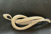 brooch