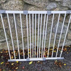 Baby gate