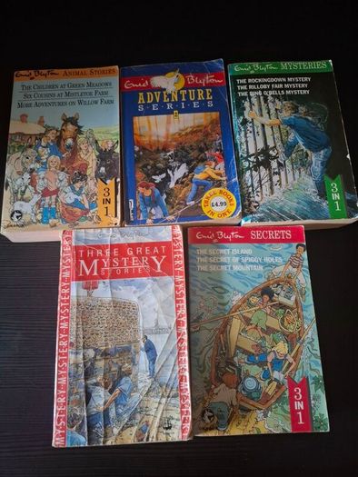 Enid Blyton Paperback Compendiums