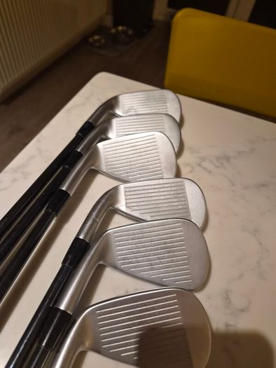mizuno 2024 jpx hot metal  pro
