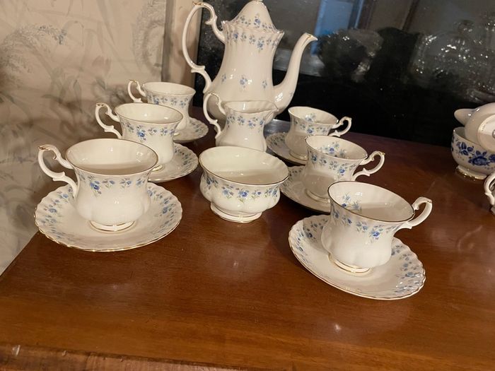 Royal Albert Memory Lane bone china England a very collectible vintage tea coffee service.