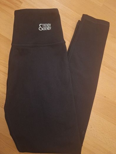 Leggings/Trendy and Bendy Jeggings .. Size: X-Small .. Price Drop