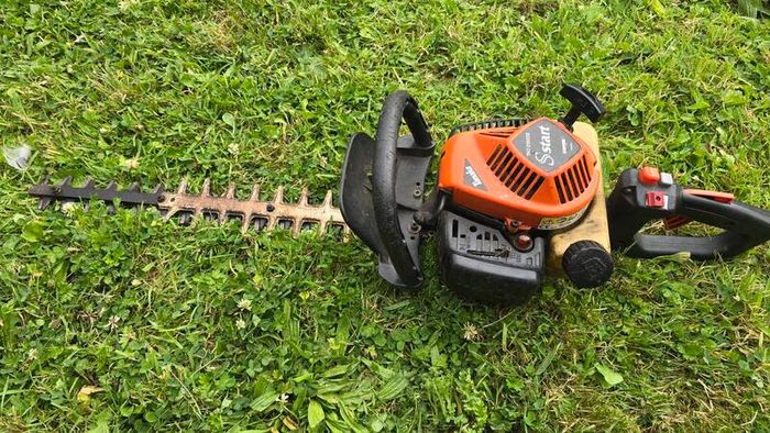 Tanaka Hedge Trimmer. Very Powerful machine.