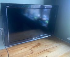 31" Panasonic Flatscreen TV