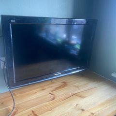31" Panasonic Flatscreen TV