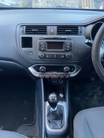 2013KIA Rio Breaking For Parts