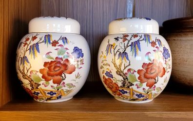 Vintage pair of sadler ginger jars