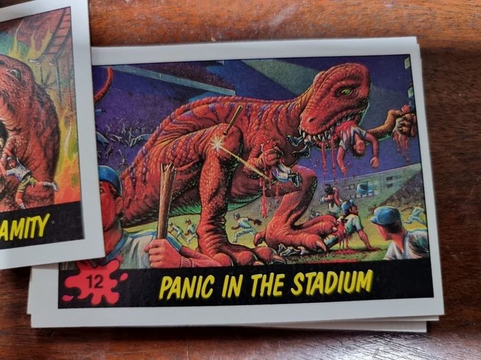 Topps Dinosaur Attack 8 Cards