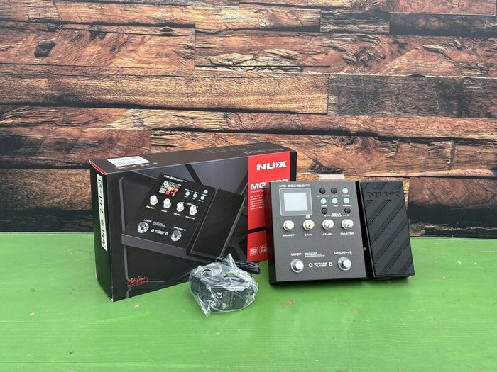 Nux Mg-300