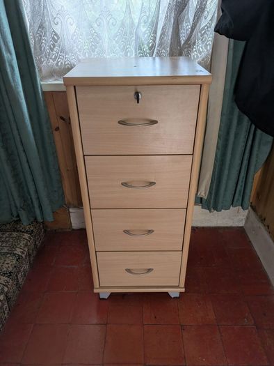 Lockable Drawer Unit
