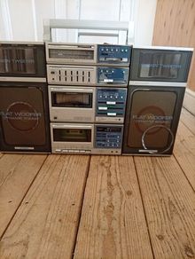 Vintage Sharp Dual Cassette Boombox. Ribbon Tweeters  Flat Woofers. Classic 80s Ghettoblaster. Tested (working)