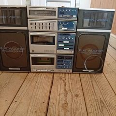 Vintage Sharp Dual Cassette Boombox. Ribbon Tweeters  Flat Woofers. Classic 80s Ghettoblaster. Tested (working)