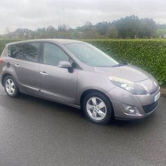 Renault Grand Scenic 2011