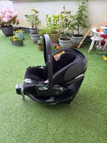 Cybex Car Seat Cloud Z and Swivel ISOFIX Base