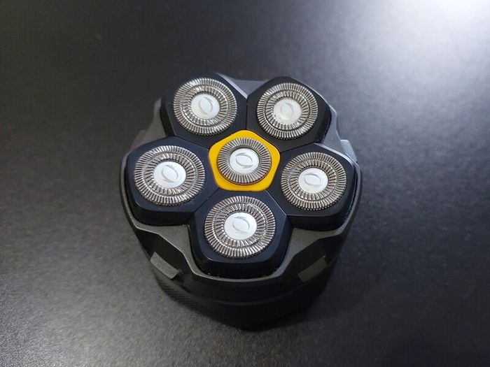 DOAO Mini Electric Shaver USB Rechargeable