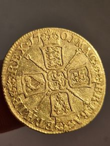 1701 William 3rd Full Gold Guinea. Beautiful and Scarce.