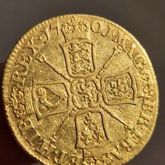 1701 William 3rd Full Gold Guinea. Beautiful and Scarce.