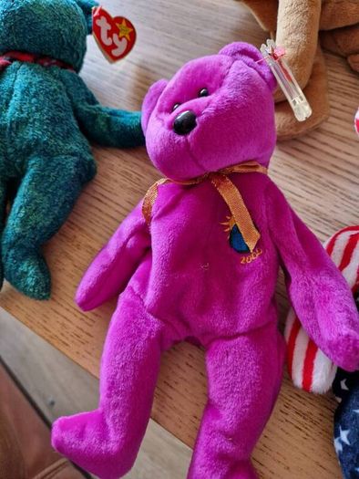 Beanie Babies Millennium bear