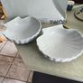 6 diferent items. 1-Scallop Shell White Ceramic/Porcelain Serving Plates - Set of 2 - Heavy. 28.00 euro-2- STONEWARE JACKSON POTTERY candle holder 18.00 euro - 3-  vintage ceramic egg cup or small container featuring the Willow pattern by Arklow Pottery i Image 7