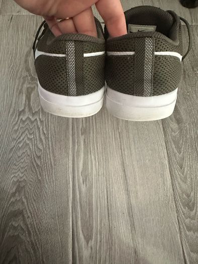 Nike Trainers - UK 9
