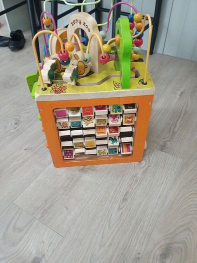 Battat Zany Zoo Wooden Activity Cube Assortment