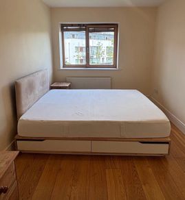 Double bed