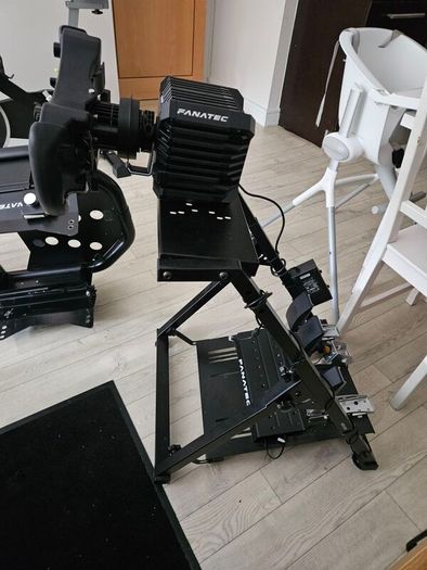 Racing Wheel Standing