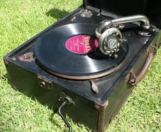 Vintage Decca model 66 Gramophone player