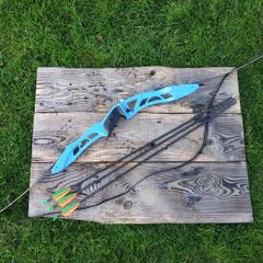 Archery Bow, 68" Carbon Recurve ILF +3arrows