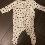 Newborn outfit bundle Image 5