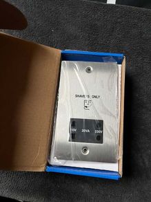 NEW Shaver Socket Stainless