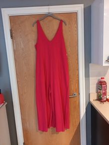 Dunnes  Stores Red Jump In Jumpsuit.  Size  L- 16-18.  B.N.W.T