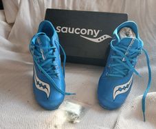 Saucony running spikes shoes Spitfire