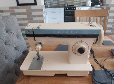 Singer Sewing Machine