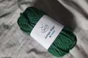 Hobbii Amigo giga knitting crochet yarn bulky GREEN