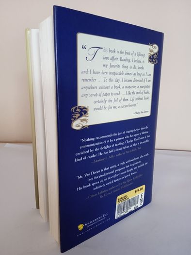 The Joy of Reading: A Passionate Guide to 189 of the World's Best Authors and Their Works by Charles Van Doren (HQ880)