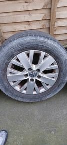 volkswagen transporter t5 wheels