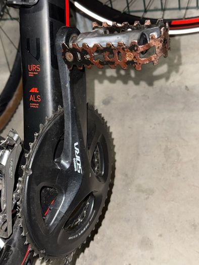 CUBE Bike in Good conditions with few scratches but never crashed