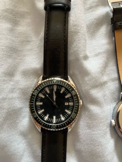 2 mens watches