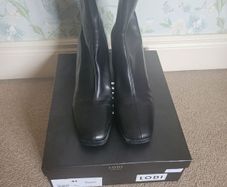 Lodi Black Boots