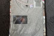 girls t shirt