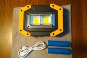 Rechargeable LED Floodlight 30w with mobile phone charger