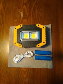 Rechargeable LED Floodlight 30w with mobile phone charger