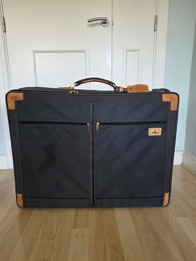 Classic Suitcase
