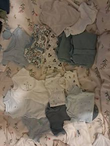 newborn-0-3months sleepsuits/vest